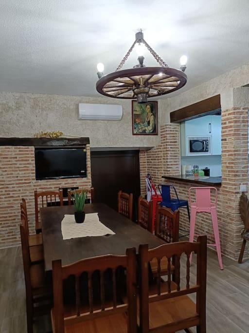 과달라야라 La Casona De La Azucena 빌라 외부 사진