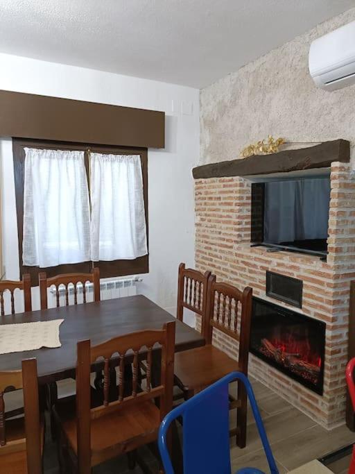 과달라야라 La Casona De La Azucena 빌라 외부 사진
